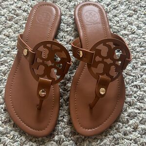 Never worn Tory Burch sandals